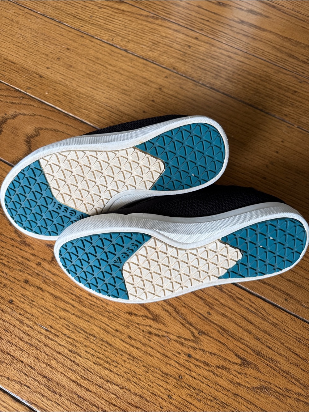 Vessi Weekend Waterproof Shoe W7 - Picture 8 of 8